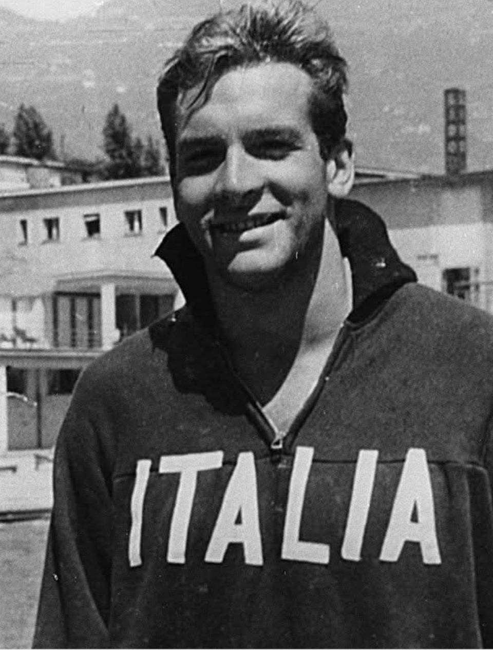 Igen itt Carlo Pedersoli (Bud Spencer). 🥰
