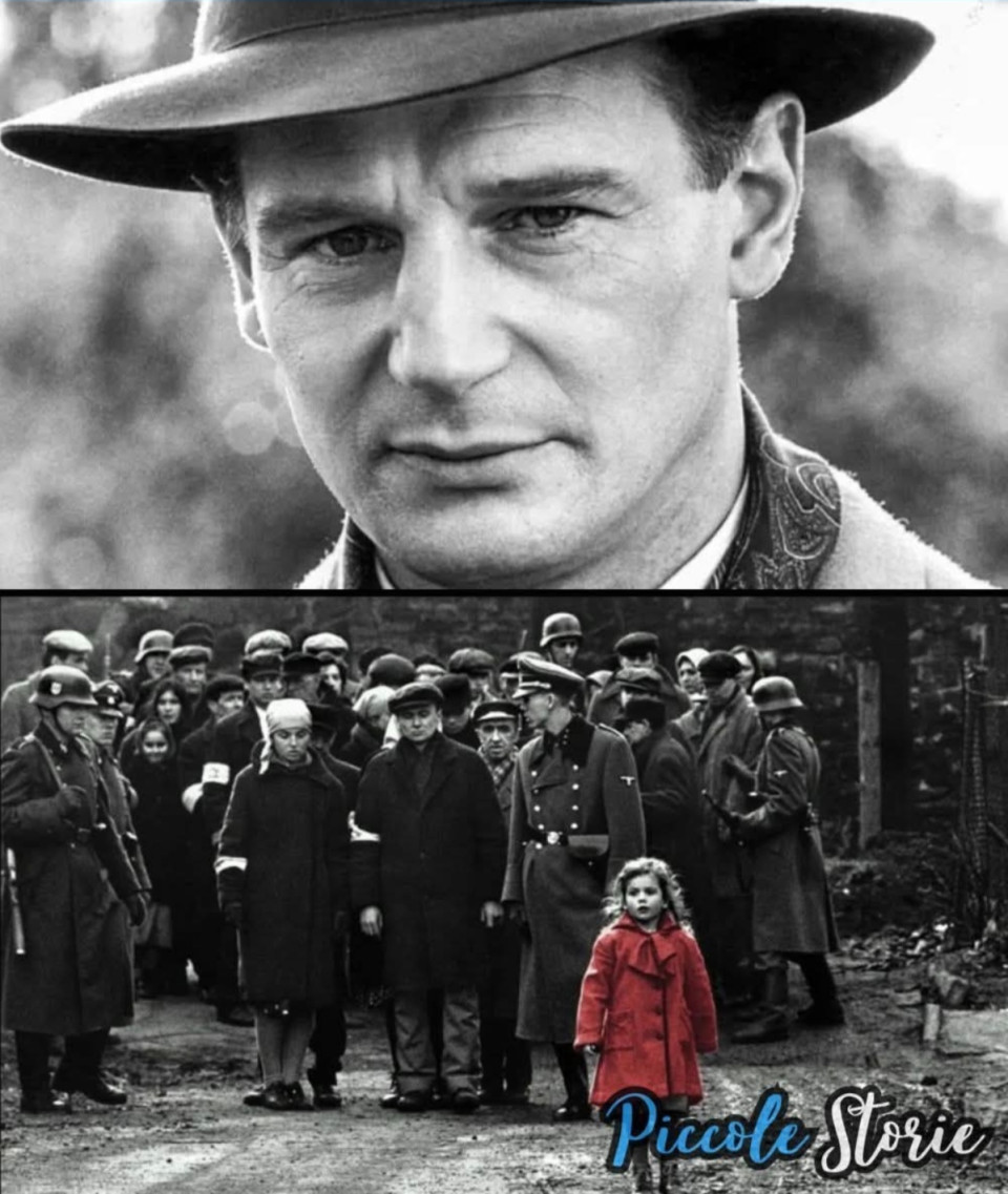Amikor Liam Neeson elfogadta Oskar Schindler szerepét Steven Spielberg Schindler listája (1993) című filmjében, senki sem sejthette, hogy ez a film mennyire meg fogja változtatni a filmtörténelmet — és az ő életét is.Spielberg nem választotta ki azonnal. Először Harrison Ford jutott eszébe, aki azonban visszautasította, mert attól tartott, hogy a híressége elvonná a figyelmet a film üzenetéről. Ezután Kevin Costner és Mel Gibson is szóba került… mígnem Spielberg megnézte Neeson próbafelvételét.A felvétel nyers volt, mégis intenzív, tele érzelemmel és igazsággal. Abban a tekintetben Spielberg meglátott valamit, amit egyetlen másik színész sem tudott megmutatni: erőt, törékenységet és mély emberséget.Akkoriban Neeson még nem volt sztár. Színházból és kisebb filmszerepekből érkezett. De azon a napon, Spielberg előtt, minden megváltozott.Ez a bizalom az egyik legmegrázóbb és legerőteljesebb alakítássá érett a 20. században.A film egy német üzletember igaz történetét meséli el, aki a Holokauszt idején több mint 1200 zsidót mentett meg azzal, hogy alkalmazta őket a saját gyáraiban.Neeson egy ellentmondásos embert keltett életre: egy opportunistát, aki a rezsim révén gazdagodott meg, ám a borzalmak láttán felfedezte magában a lelkiismeretet, amely mindent megváltoztatott.A film egyik legemlékezetesebb jelenete a piros kabátos kislányé.Schindler távolról figyeli a krakkói gettó felszámolását: az erőszakot, a káoszt, a szenvedést. És ekkor, a fekete-fehér tömegben, feltűnik ő — egy kislány, aki piros kabátban egyedül sétál.Ez az egyetlen színes részlet az egész filmben.Egy apró darabka ártatlanság az őrület közepén — a pillanat, amikor Schindler megérti, hogy többé nem maradhat tétlen szemlélő.Neeson lenyűgöző finomsággal építette fel karaktere átalakulását: nem teátrális gesztusokkal, hanem a tekintetével, a csendekkel, a megtörő hangjával.A közönyös, számító férfiból olyan emberré válik, aki képes együttérzésre, fájdalomra, bűntudatra.A végső jelenetben, amikor sírva mondja:„Még egyet megmenthettem volna…”— már nem csupán Schindler szólal meg, hanem maga Neeson, akit valóságosan is megérintett a történet súlya.Később elárulta, hogy ezt a jelenetet leforgatni érzelmileg szinte elviselhetetlen volt.Ezzel a szereppel Liam Neeson nemcsak egy hőst alakított.Arcot, lelket és csendet adott neki.És a Holokauszt legsötétebb pillanatai közepette megmutatta a legnehezebben felfedezhető fényt:azt, ami a bűnbánatból, az együttérzésből és a változtatni akarásból születik.Egy színész, egy film, egy örök igazság:még a történelem legsötétebb óráiban is a remény a legtörékenyebb, legesendőbb emberekből fakadhat.