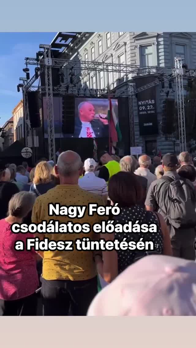 🤭